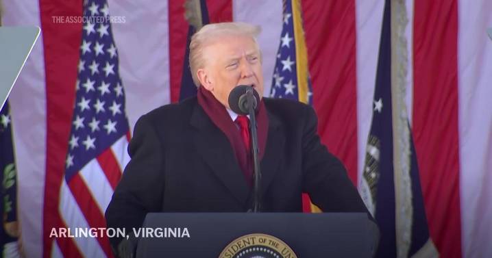 Trump honors veterans in remarks at Arlington National Cemetery