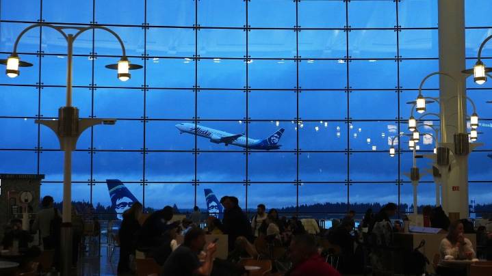 BP finds leak in major Pacific Northwest pipeline, resumes delivering fuel to Seattle