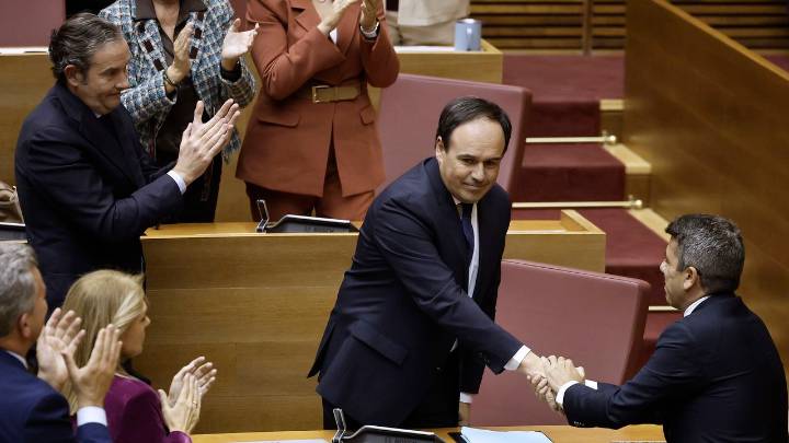 Juanfran Pérez Llorca, elegido presidente de la Generalitat Valenciana con el apoyo de Vox