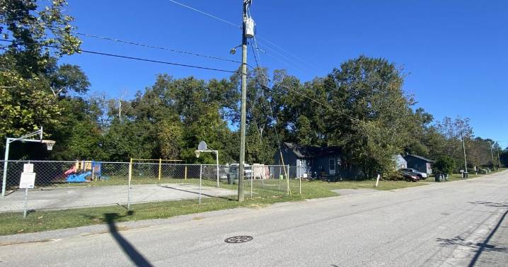 City OKs developer’s purchase of park - new, refurbished homes planned