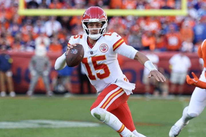 NFL Week 12 odds, spreads: Chiefs host Colts with backs against the wall