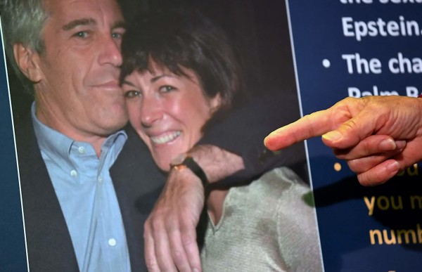 Mencionan a Trump los correos publicados de Epstein