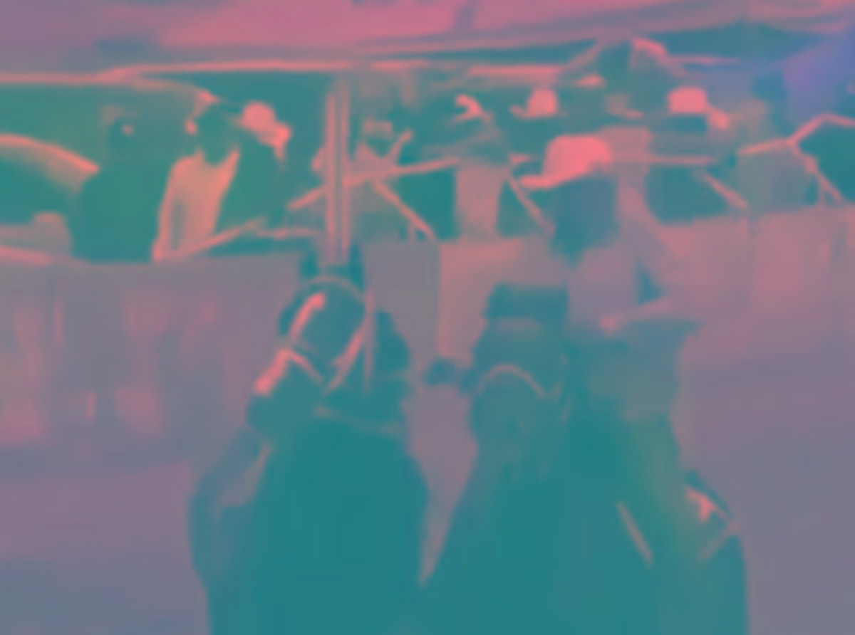 Parral Entre Fuego Cruzado