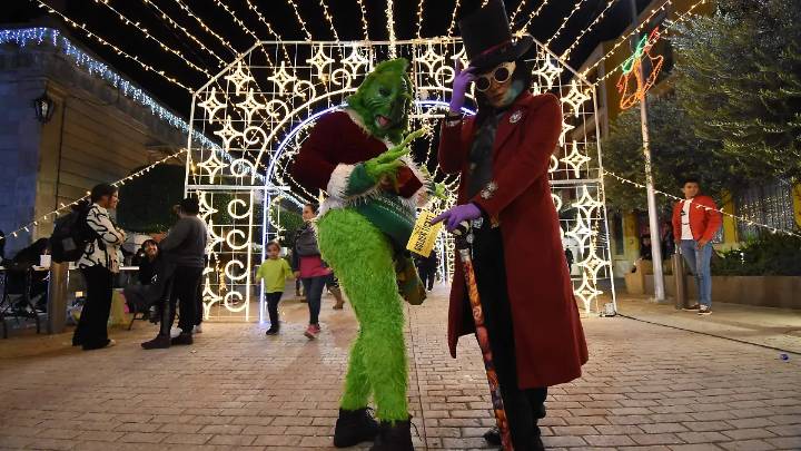 Aplicarán control al comercio ambulante de ‘personajes’ sin permiso en temporada navideña