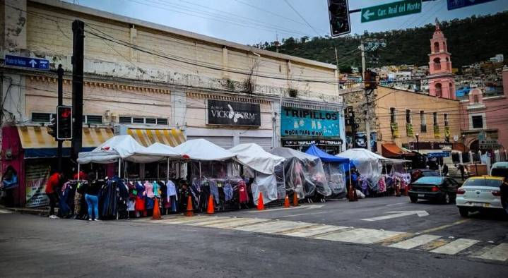 Comercio informal en Pachuca, “mal necesario”, reconoce Canaco