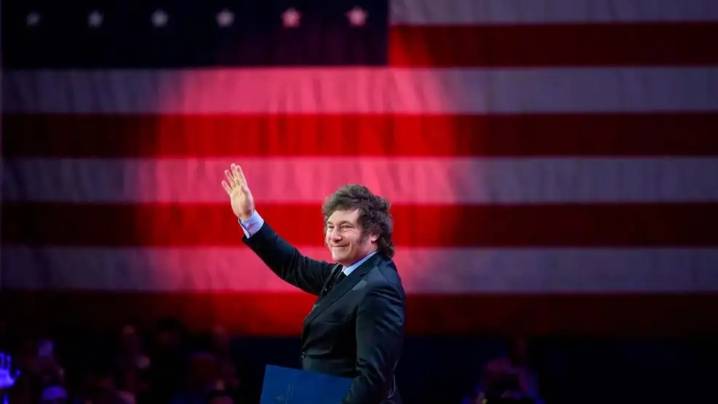 Trump impulsa la dolarización global y Argentina aparece como “candidato principal”