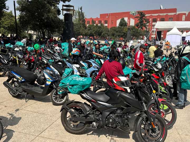 Valida la Corte cobro del 2% a plataformas digitales de entrega de alimentos en CDMX