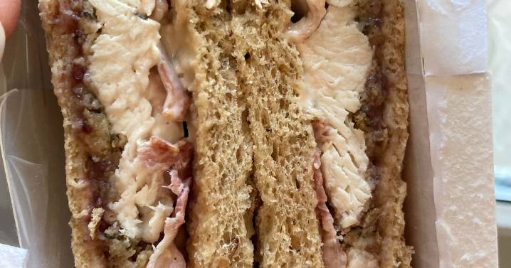 I tasted 20 Christmas sandwiches from 7 supermarkets