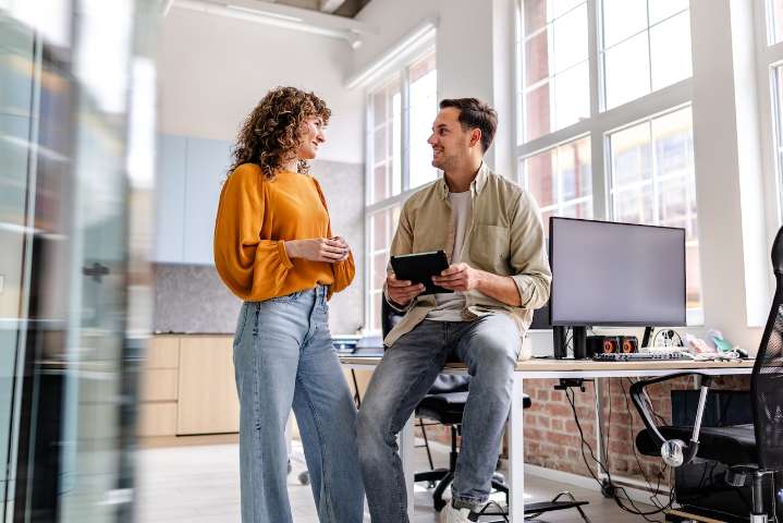 Dear Annie: My office bestie has gone cold since he coupled up