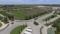 La Junta adjudica suelos en Cartaya y Bonares para construir viviendas dentro del plan de AVRA