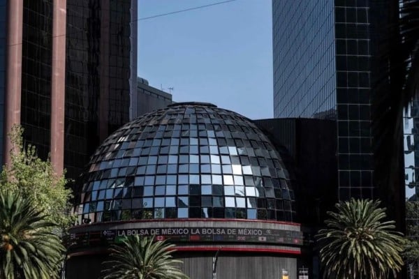 Acumula BMV segundo día de pérdidas, cae 1.10%