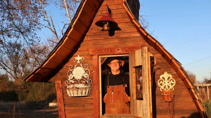 Foley craftsman’s ‘fantastical’ sheds a Highway 23 landmark
