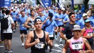 Asics Golden Run debutó en Medellín con más de 3.000 corredores y cerró su circuito 2025