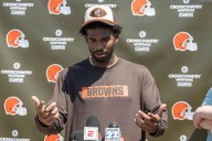 Browns Announce Shedeur Sanders as QB1 Over Dillon Gabriel Immediately After Week 12 Win Kevin Stefanski choose Shedeur Sanders to start over cleared Dillon Gabriel vs. 49ers after Sanders' historic w