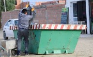 Colocan contenedores de limpieza en barrios Miradores de la Costa, Los Robles, Bahía Nueva y Nueva Chubut