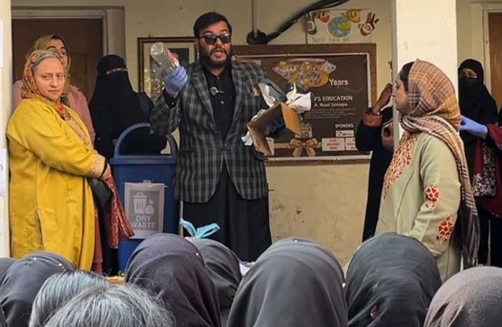 Kashmir Students Turn Kitchens Into Climate Frontlines