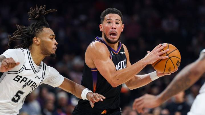 Booker scores 28 and Wembanyama has off night as Suns hand Spurs their first loss, 130