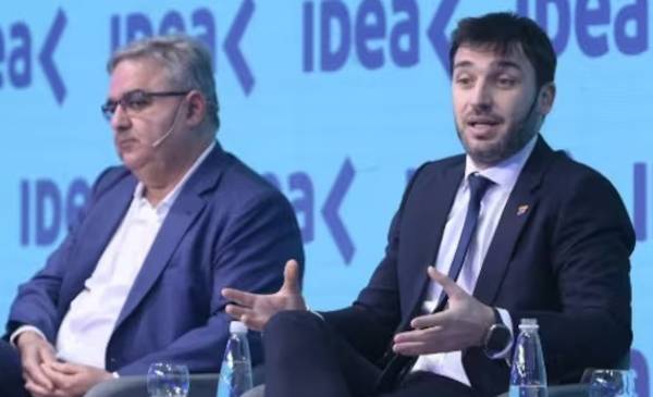 Torres, Jalil, Llaryora y Sáenz se reúnen con Santilli y Adorni en Casa Rosada para negociar el Presupuesto 2026