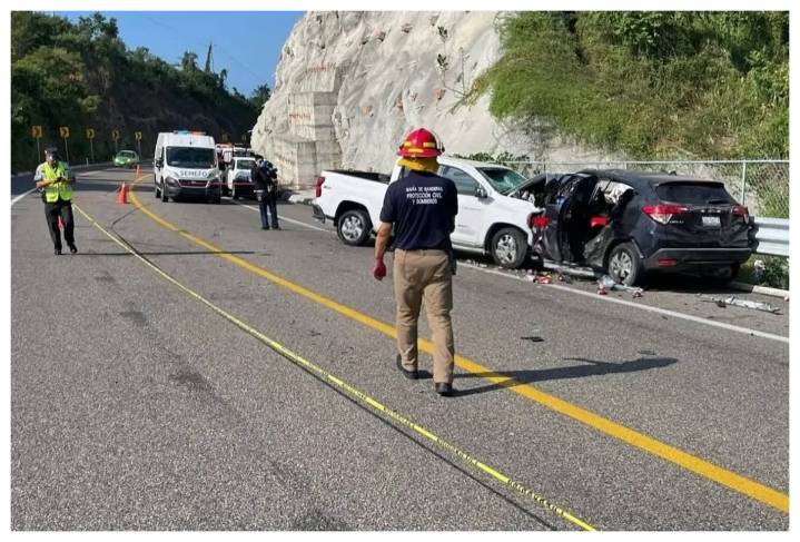 Revelan identidades de las víctimas del mortal choque en la autopista 200