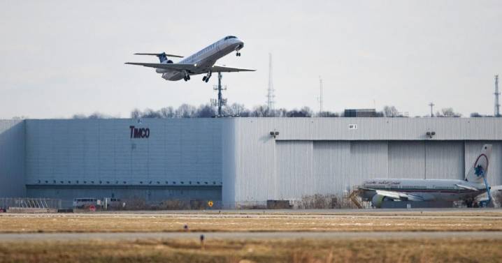 Greensboro NC airport group ends donation drive for workers