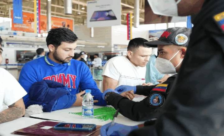 Gran Misión Vuelta a la Patria activa atención por Whatsapp y Telegram