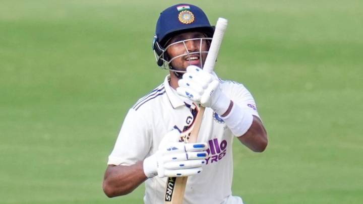 Cricket IND vs SA 1st Test 2025: Ryan ten Doeschate Confirms Dhruv Jurel Will Feature in India’s Playing XI Alongside Rishabh Pant Against South Africa
