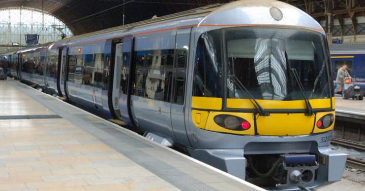 Heathrow Express driver runs for his life as 'blood-stained' passenger boards cab