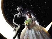 Se separó de su pareja y se casó con ChatGPT: "Me comprende mejor"