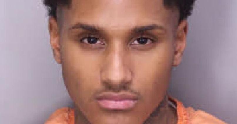 Florence County deputies arrest murder suspect during I