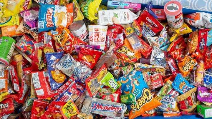 Estudio sobre alimentos ultraprocesados y pólipos precancerosos