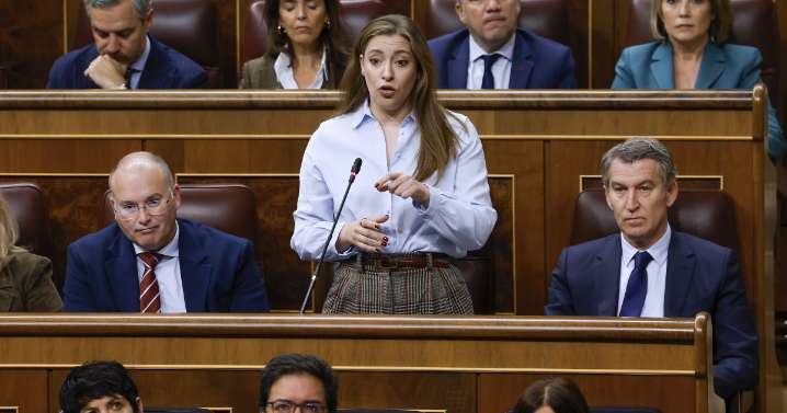 Ester Muñoz se ríe de la mentira de Sánchez con el concierto de Guns N' Roses