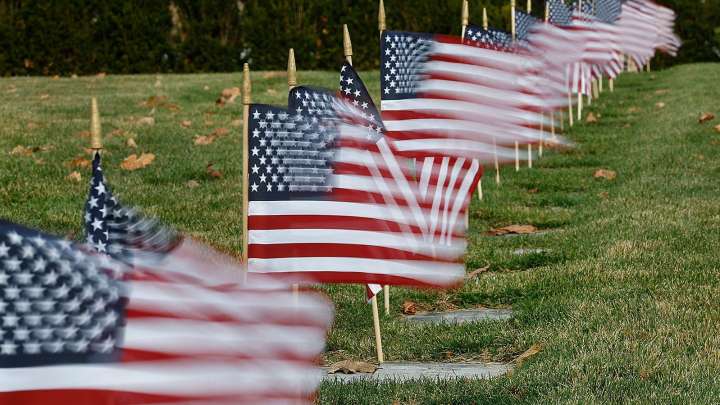 Where veterans can get free Veterans Day meals, restaurant deals