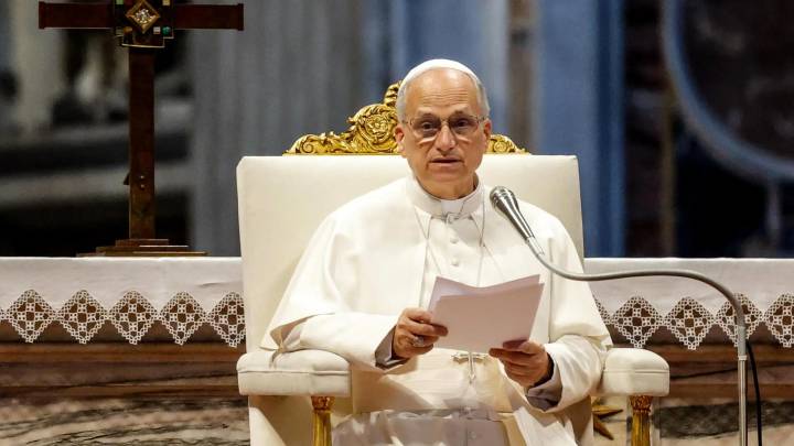 León XIV, sobre el caso del obispo de Cádiz, denunciado por abuso sexual a un menor: "Hay que permitir que siga la investigación"