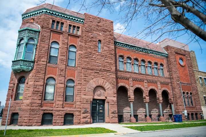 Holiday markets, community meals and local gatherings fill mid