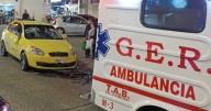 En la carrera 23 de Manizales el choque se dio entre taxi y bicicleta