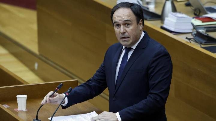 Directo | Pérez Llorca toma posesión como presidente de la Generalitat Valenciana