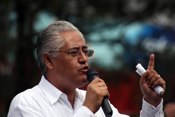 FGR detiene a Alejandro Vera, rector de la Universidad de Morelos, por la ‘Estafa Maestra’