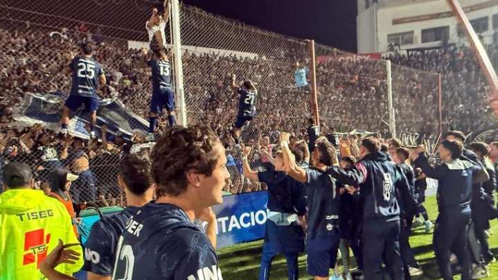 Independiente Rivadavia hizo historia: ganó la Copa Argentina en una final de infarto