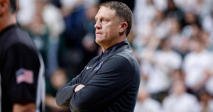 Penn State basketball | Freddie Dilione V scores 19 points off the bench as the Nittany Lions hold off Navy