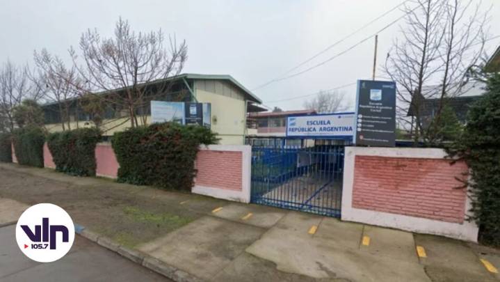 Escuela República Argentina rechaza fusión con Los Conquistadores por PADEM 2026