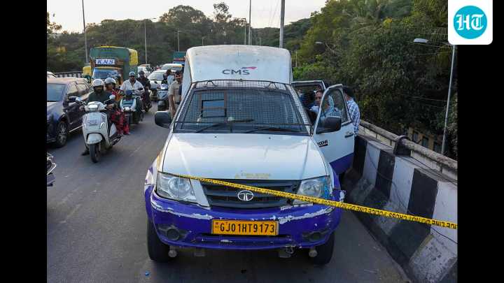 Gang steals over ₹ 7 crore after hijacking van: Police