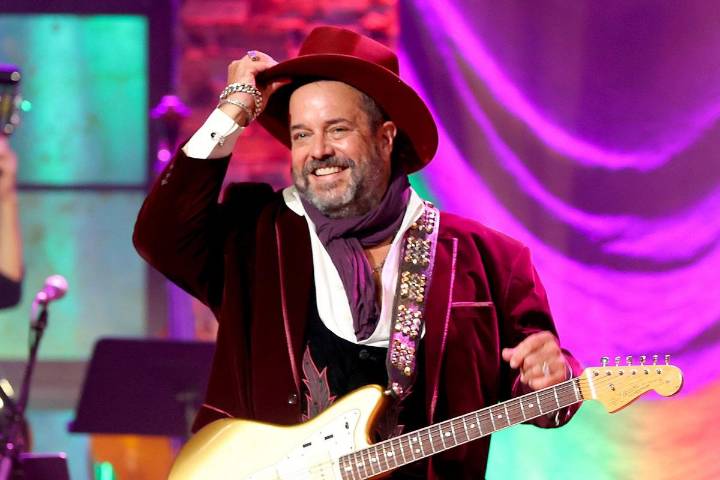 The Mavericks to Honor Ailing Singer Raul Malo With Special Ryman Tribute Shows