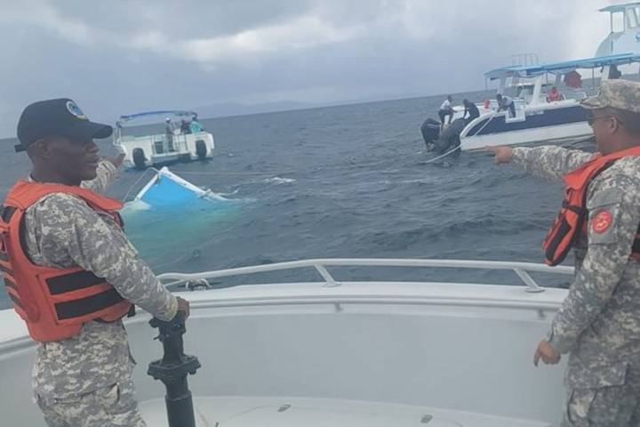 Dozens of Cruise Passengers Rescued from Ocean As Tourist Catamaran Sinks