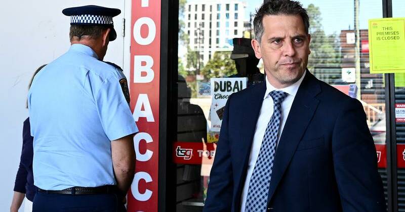 Smoke shops shut down a stone's throw from health HQ