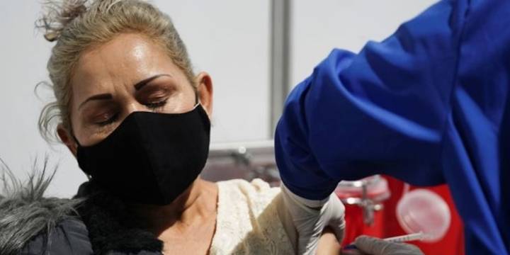 Alerta en Bogotá por brotes de herpes zóster y meningococo B durante la temporada alta: Cruz Roja realizará jornada masiva de vacunación