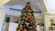 Holiday tree featuring thousands of origami works opens at NYC's American Museum of Natural History