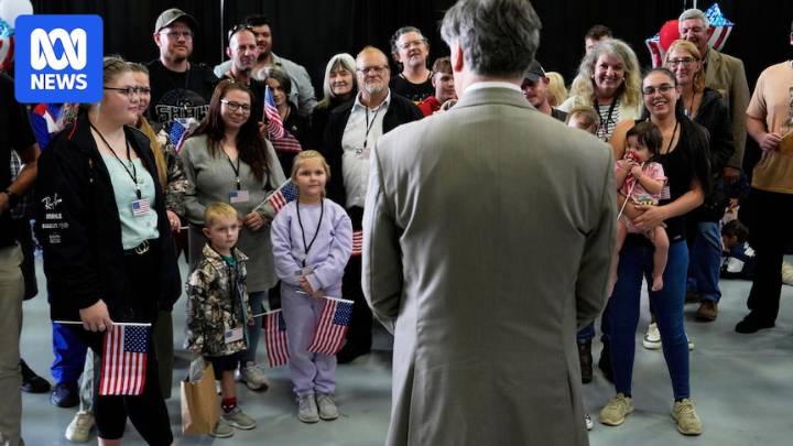 South African government criticises Trump's refugee policy prioritising white Afrikaner minority