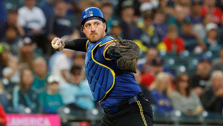 Seattle Mariners catcher Mitch Garver becomes free agent