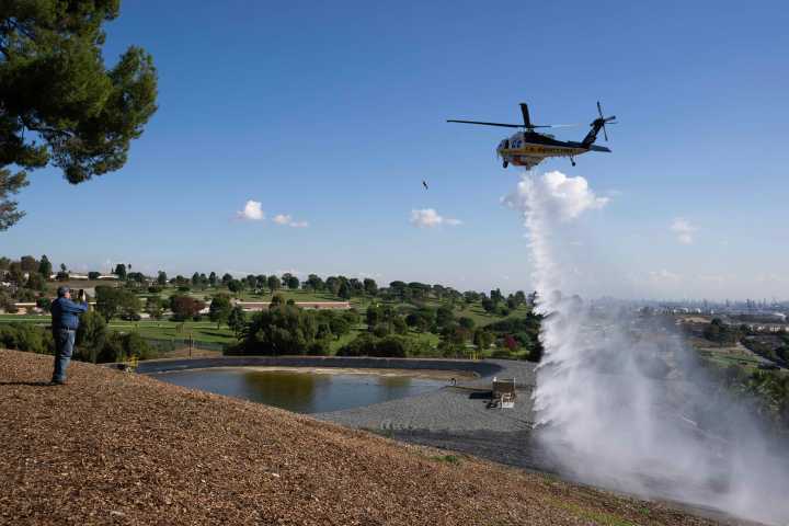 It refills in 5 minutes: Mammoth new ‘dip tank’ will aid air battles against wildfires