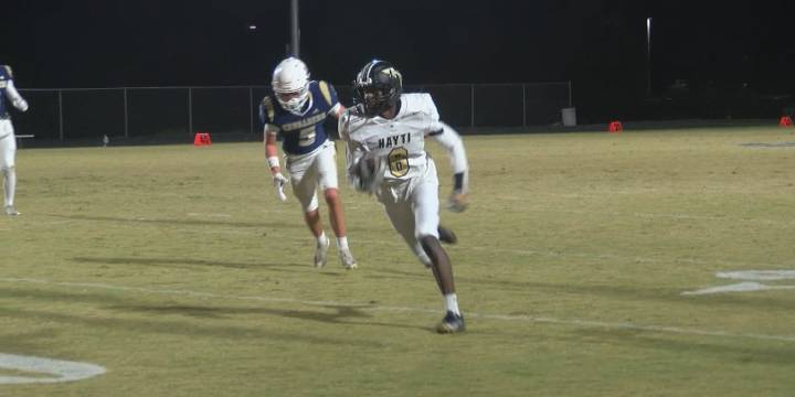 Offensive explosion puts Hayti through to district championship game